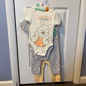 Disney Winnie the Pooh Bodysuit Set - White, Orange, and Gray
